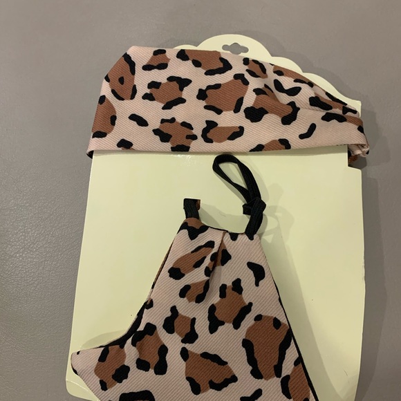 Set - Picture 6 of 10